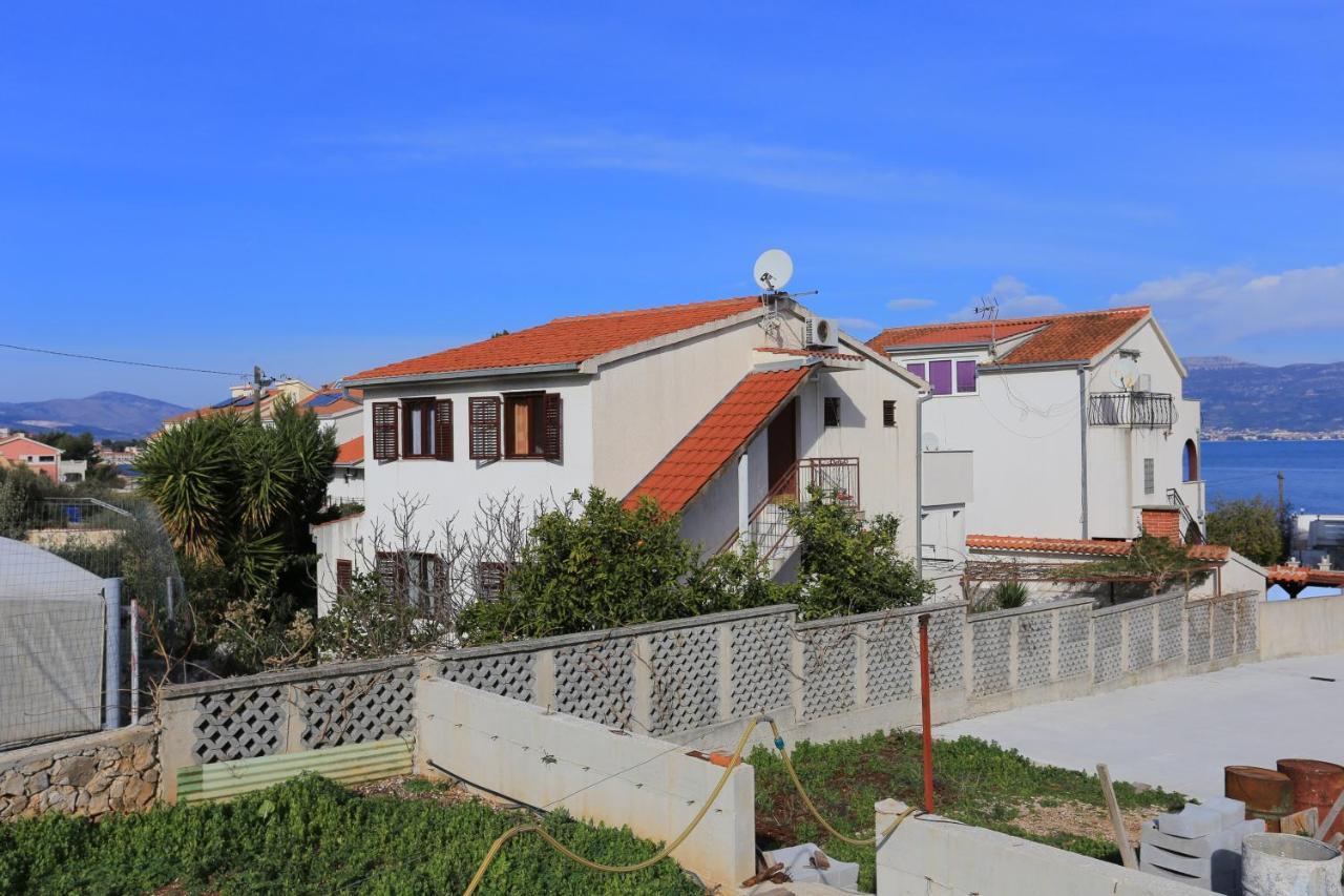 Apartments By The Sea Slatine, Ciovo - 16345 Extérieur photo