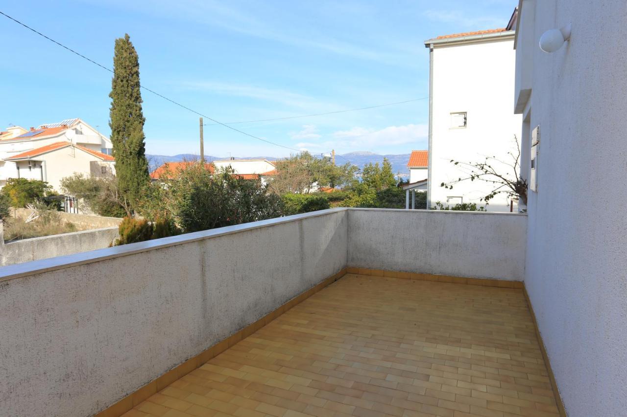 Apartments By The Sea Slatine, Ciovo - 16345 Extérieur photo